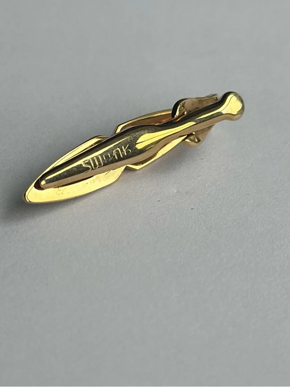 Swank Gold Tone Cufflinks and Tie Clip Set with Blue Stones